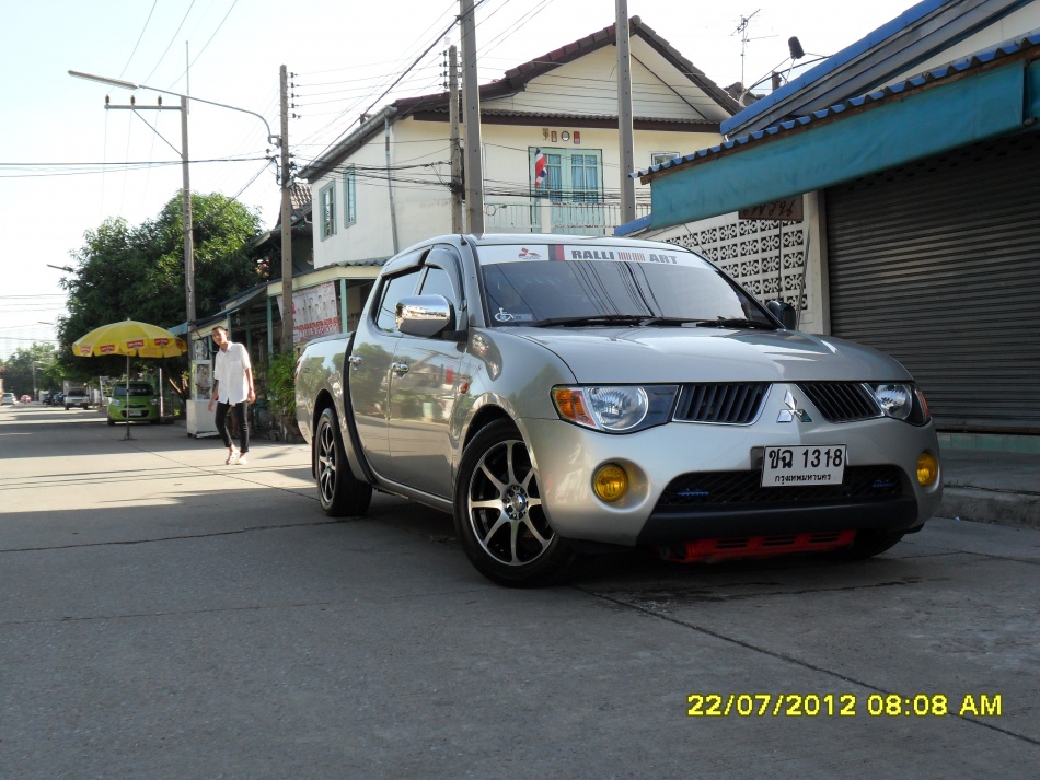 ชื่อ:  SAM_0228.jpg
ครั้ง: 2775
ขนาด:  250.3 กิโลไบต์