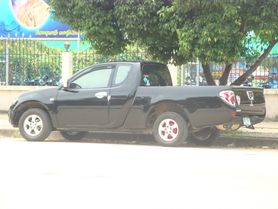 ชื่อ:  DSC09531.jpg
ครั้ง: 769
ขนาด:  218.0 กิโลไบต์