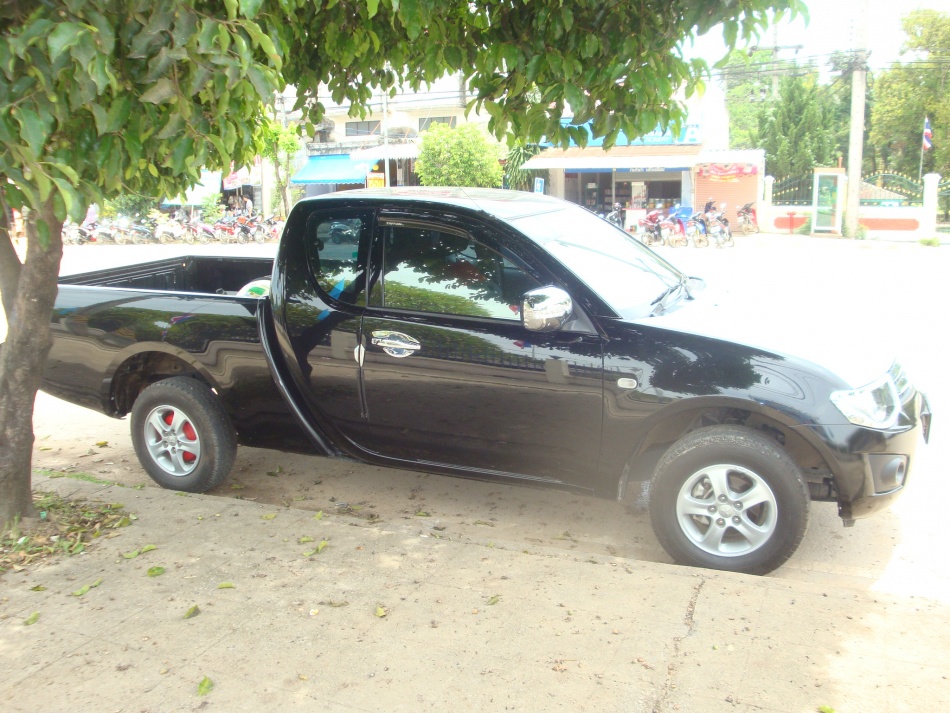 ชื่อ:  DSC09536.jpg
ครั้ง: 699
ขนาด:  282.4 กิโลไบต์