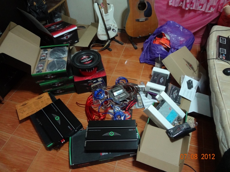 ชื่อ:  DSC03614.jpg
ครั้ง: 2630
ขนาด:  240.0 กิโลไบต์