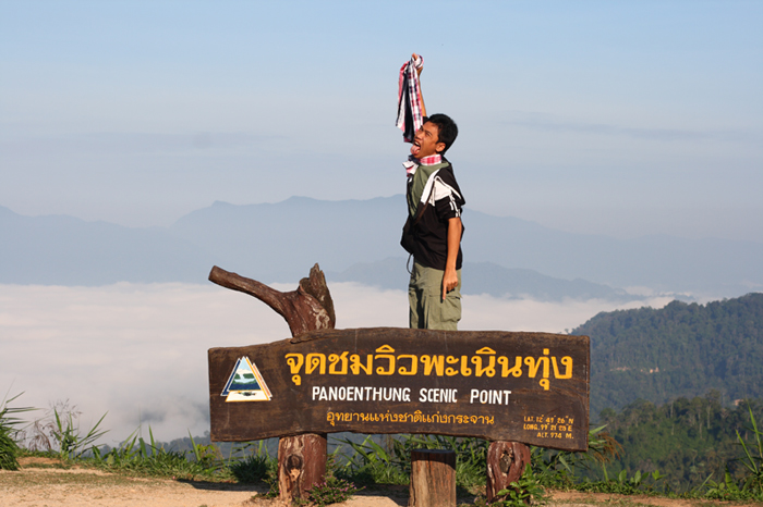 ชื่อ:  IMG_4487.jpg
ครั้ง: 1005
ขนาด:  200.0 กิโลไบต์