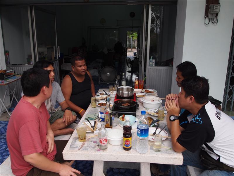 ชื่อ:  P8192303 (Medium).JPG
ครั้ง: 338
ขนาด:  73.2 กิโลไบต์