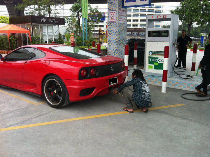 ชื่อ:  fer.jpg
ครั้ง: 488
ขนาด:  80.1 กิโลไบต์