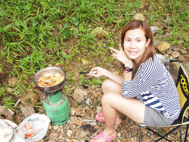 ชื่อ:  P9022416 (Small).JPG
ครั้ง: 250
ขนาด:  102.1 กิโลไบต์