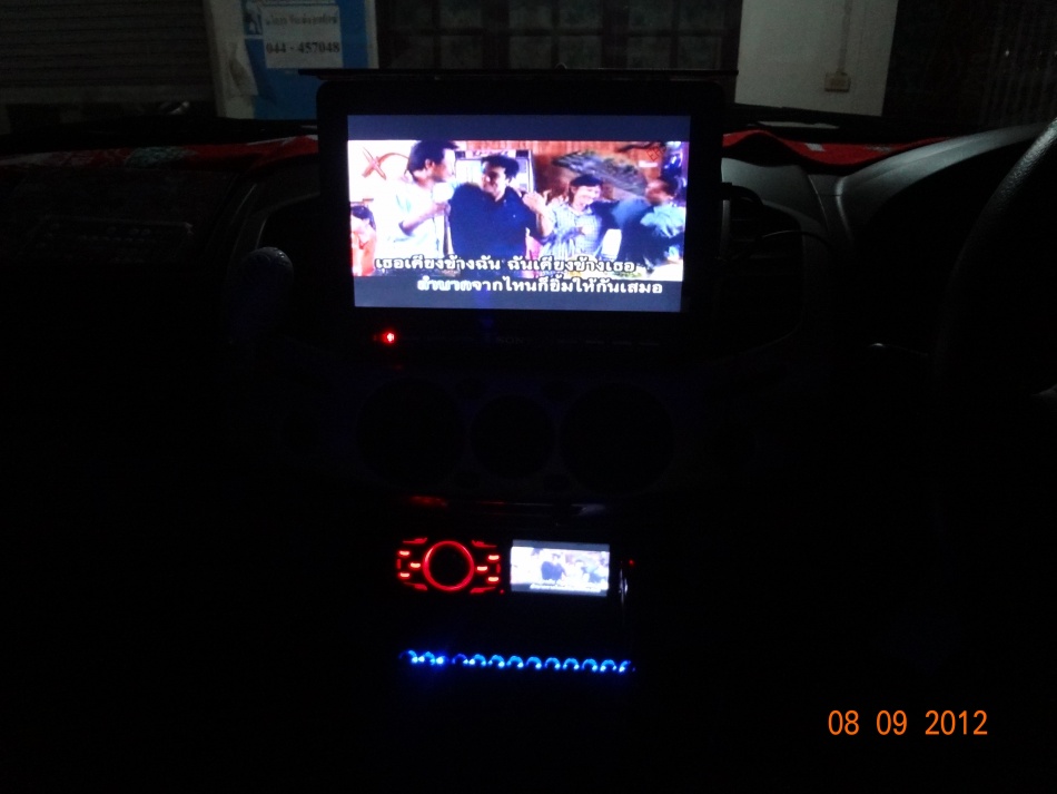 ชื่อ:  DSC03954.jpg
ครั้ง: 928
ขนาด:  117.7 กิโลไบต์
