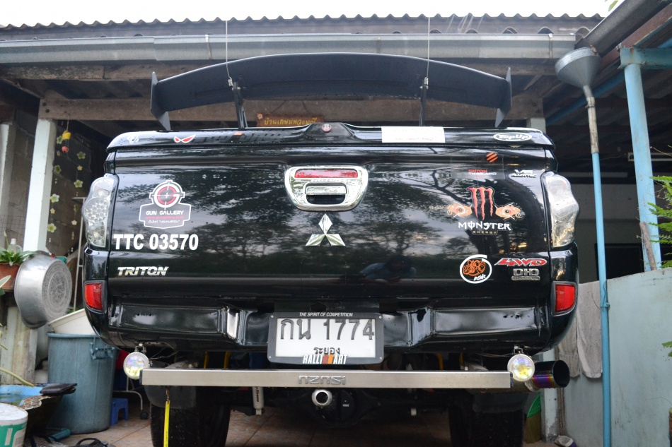 ชื่อ:  DSC_1058.jpg
ครั้ง: 1541
ขนาด:  228.3 กิโลไบต์