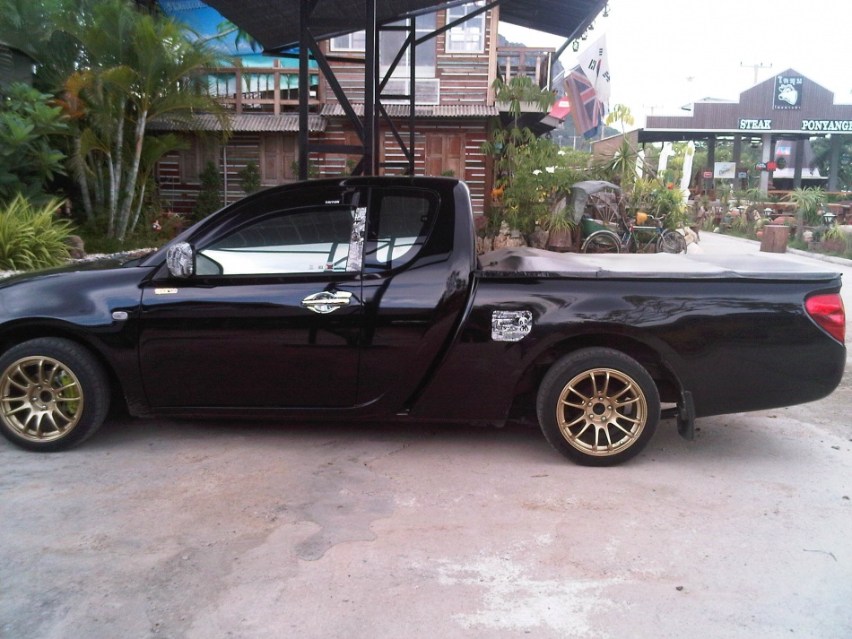 ชื่อ:  IMG03437-20120608-1724.jpg
ครั้ง: 286
ขนาด:  264.3 กิโลไบต์