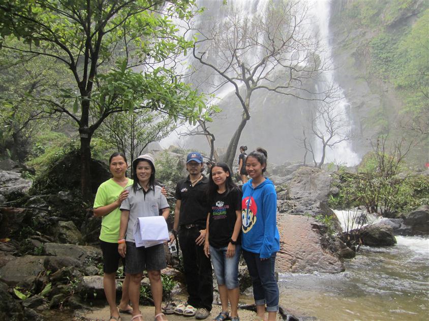 ชื่อ:  IMG_3623.JPG
ครั้ง: 273
ขนาด:  130.1 กิโลไบต์