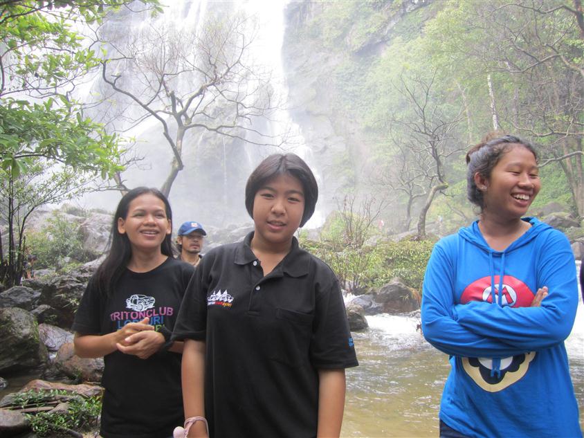 ชื่อ:  IMG_3628.JPG
ครั้ง: 250
ขนาด:  109.5 กิโลไบต์