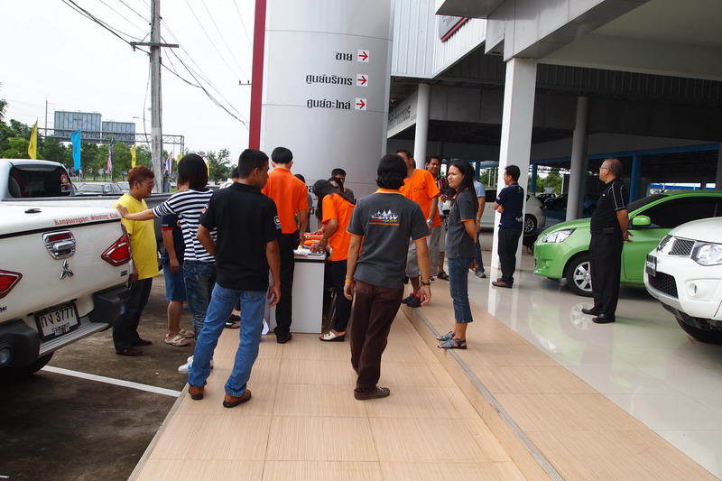 ชื่อ:  P9290150-1.jpg
ครั้ง: 315
ขนาด:  146.3 กิโลไบต์