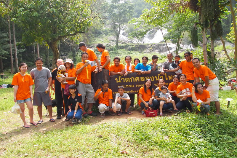ชื่อ:  P9290351-1.jpg
ครั้ง: 208
ขนาด:  260.2 กิโลไบต์