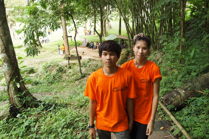 ชื่อ:  P9290369-1.jpg
ครั้ง: 207
ขนาด:  247.6 กิโลไบต์
