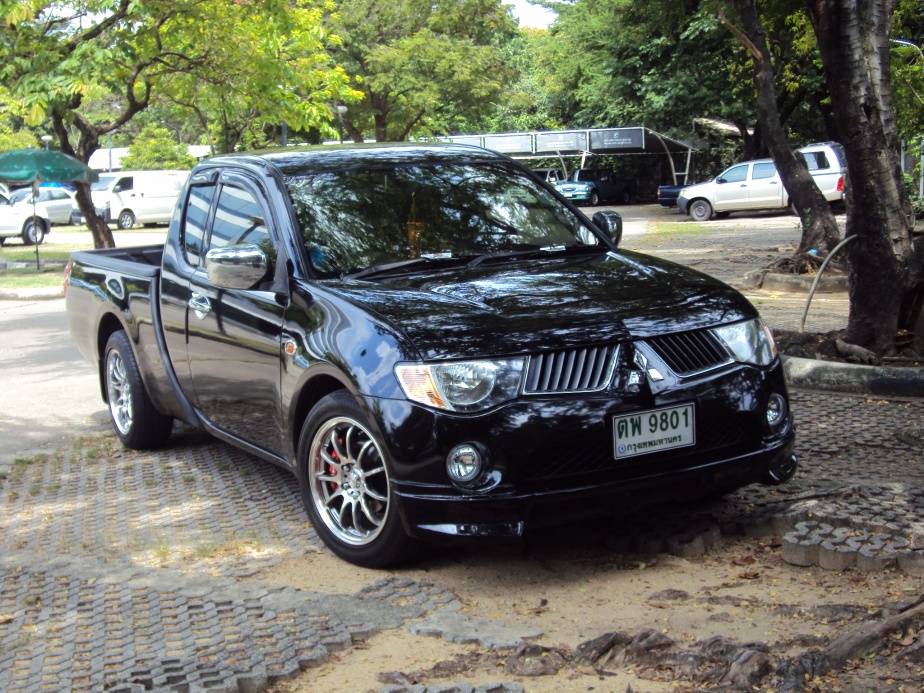 ชื่อ:  DSC01728.jpg
ครั้ง: 657
ขนาด:  345.1 กิโลไบต์