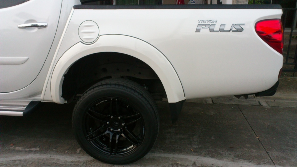 ชื่อ:  DSC_0147.jpg
ครั้ง: 2312
ขนาด:  128.3 กิโลไบต์