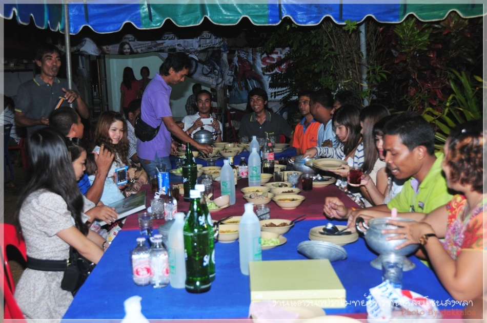 ชื่อ:  DSC_4214.jpg
ครั้ง: 227
ขนาด:  231.1 กิโลไบต์