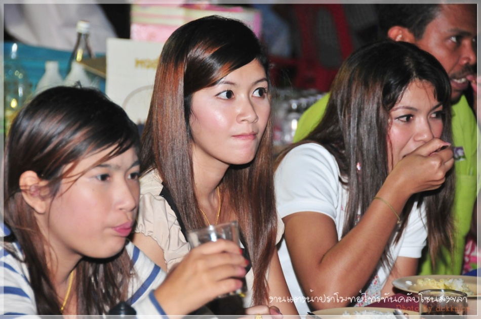 ชื่อ:  DSC_4236.jpg
ครั้ง: 270
ขนาด:  185.5 กิโลไบต์