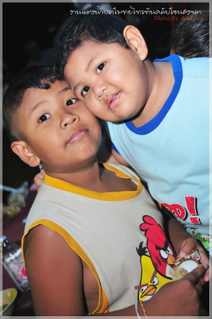 ชื่อ:  DSC_4275.jpg
ครั้ง: 253
ขนาด:  187.7 กิโลไบต์