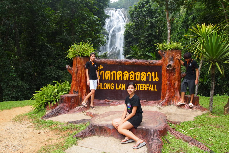 ชื่อ:  P9300538-1.jpg
ครั้ง: 322
ขนาด:  231.9 กิโลไบต์