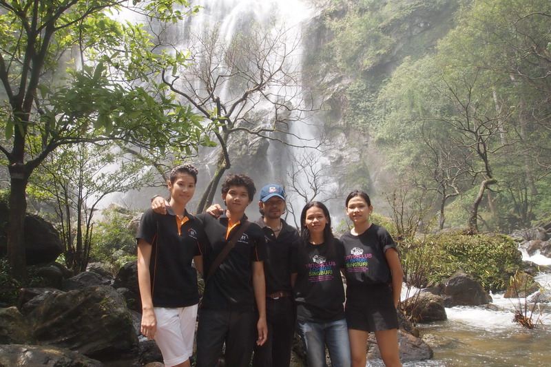 ชื่อ:  P9300608-1.jpg
ครั้ง: 309
ขนาด:  205.5 กิโลไบต์