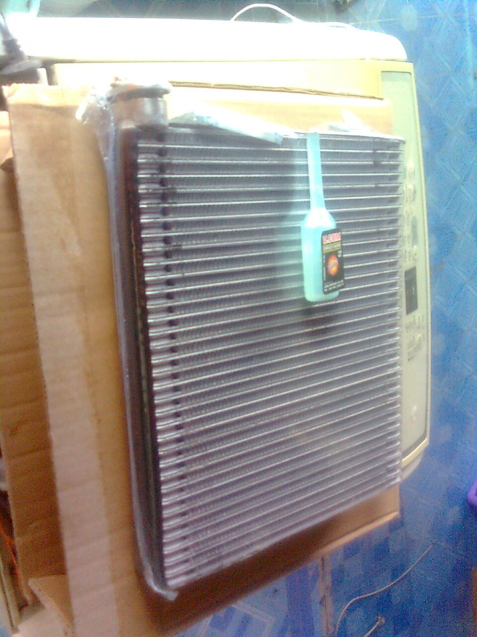 ชื่อ:  เธ เธฒเธž0808[1].jpg
ครั้ง: 2008
ขนาด:  343.2 กิโลไบต์
