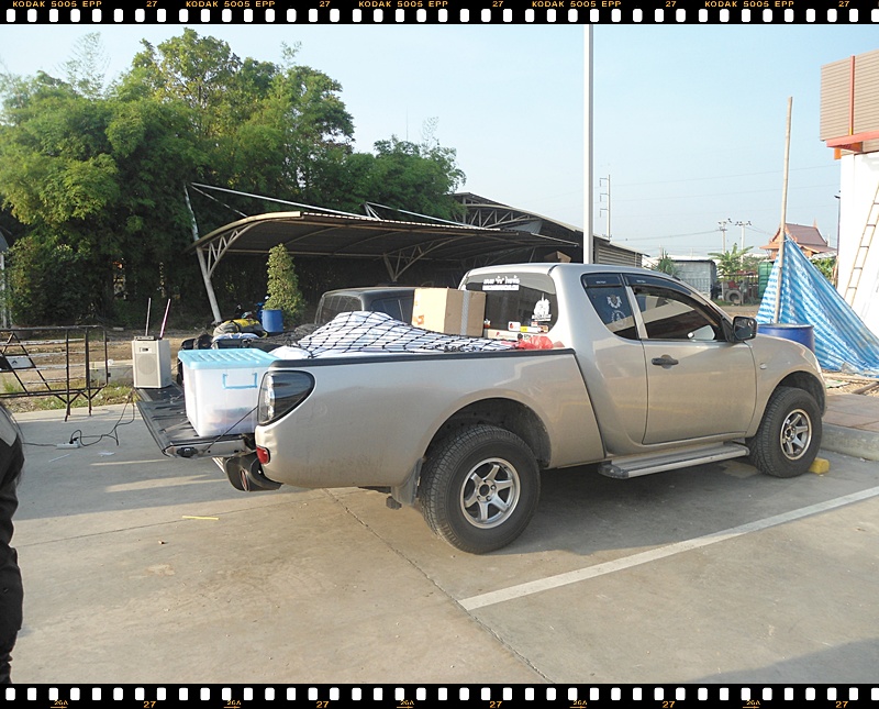ชื่อ:  DSC03127.JPG
ครั้ง: 1247
ขนาด:  230.6 กิโลไบต์