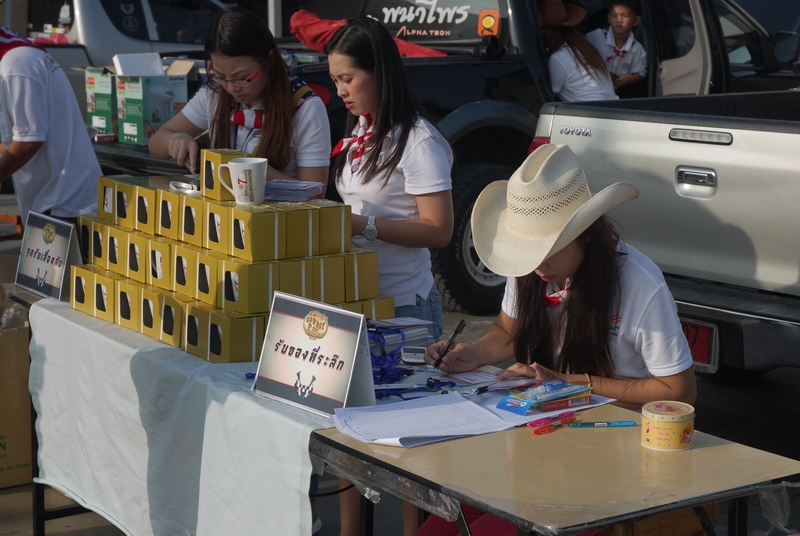 ชื่อ:  W u TT P i x's 00135.jpg
ครั้ง: 558
ขนาด:  337.9 กิโลไบต์