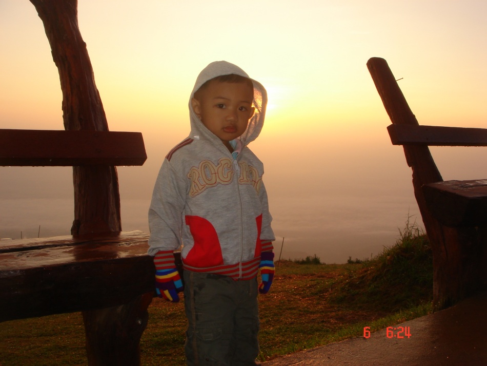ชื่อ:  DSC05769.jpg
ครั้ง: 366
ขนาด:  149.2 กิโลไบต์