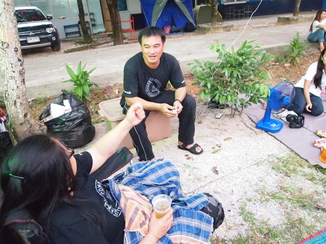 ชื่อ:  P1012704 (Small).JPG
ครั้ง: 178
ขนาด:  78.6 กิโลไบต์