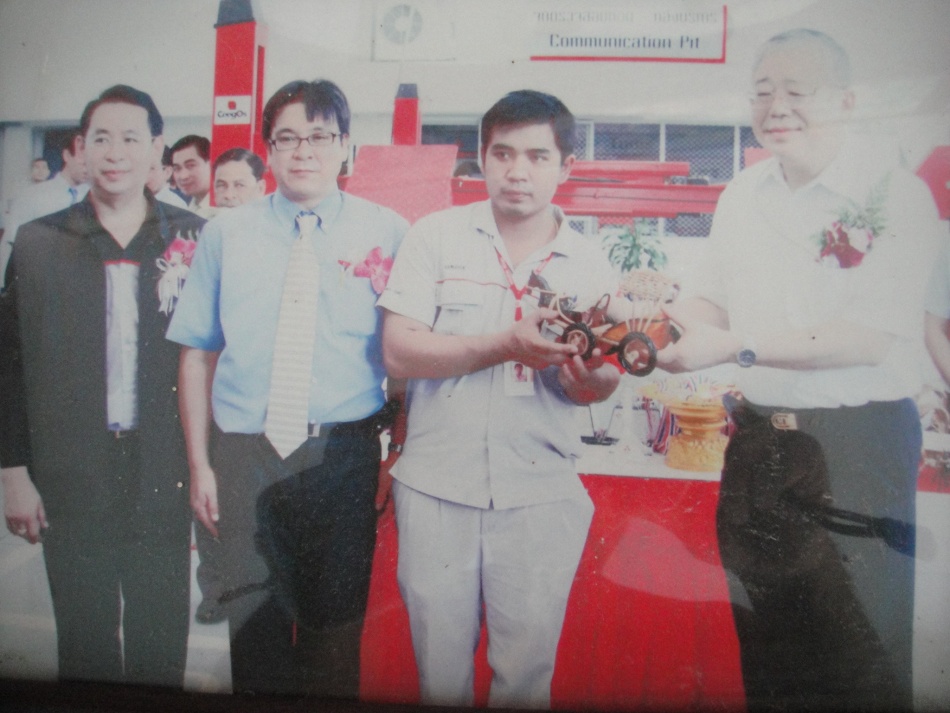 ชื่อ:  DSC07879.jpg
ครั้ง: 1330
ขนาด:  183.7 กิโลไบต์