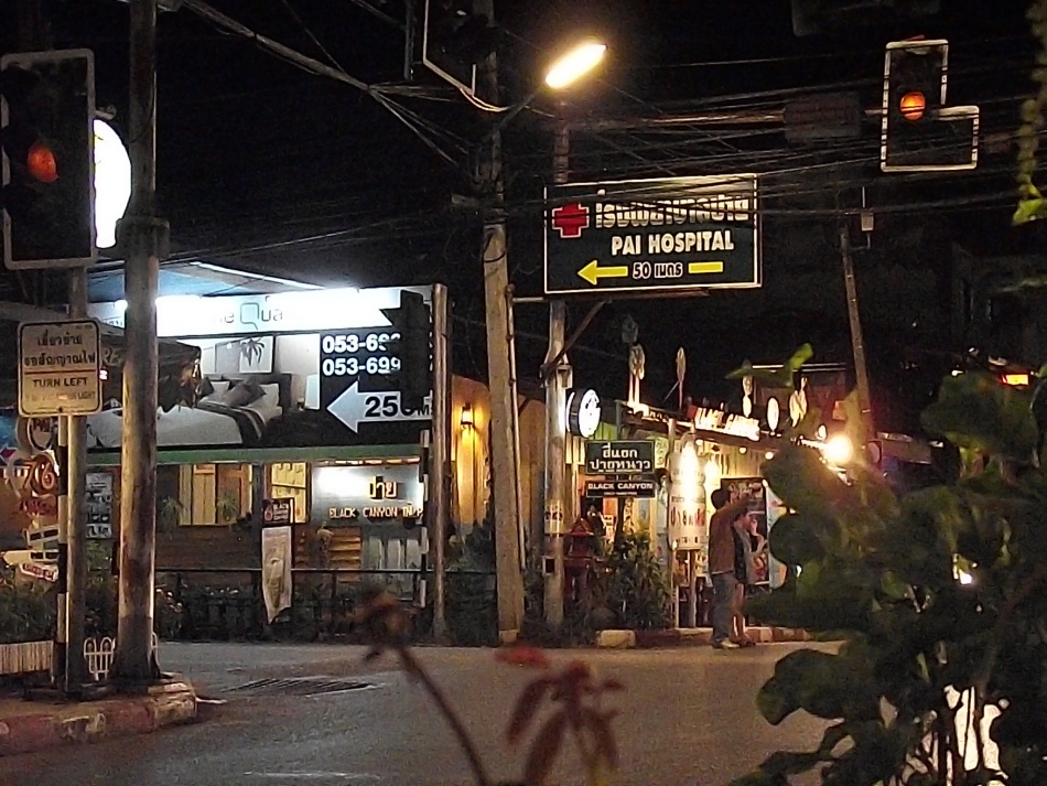 ชื่อ:  DSCF4578.jpg
ครั้ง: 857
ขนาด:  273.7 กิโลไบต์