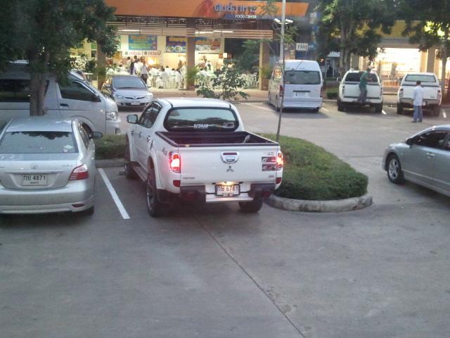 ชื่อ:  2012-11-25 17.28.20[1].jpg
ครั้ง: 811
ขนาด:  136.9 กิโลไบต์