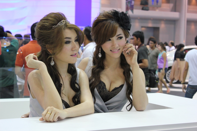 ชื่อ:  IMG_4440.JPG
ครั้ง: 879
ขนาด:  196.3 กิโลไบต์