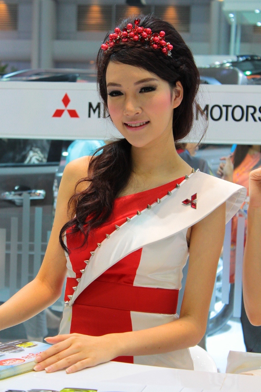 ชื่อ:  IMG_9776 (533x800).jpg
ครั้ง: 478
ขนาด:  277.8 กิโลไบต์
