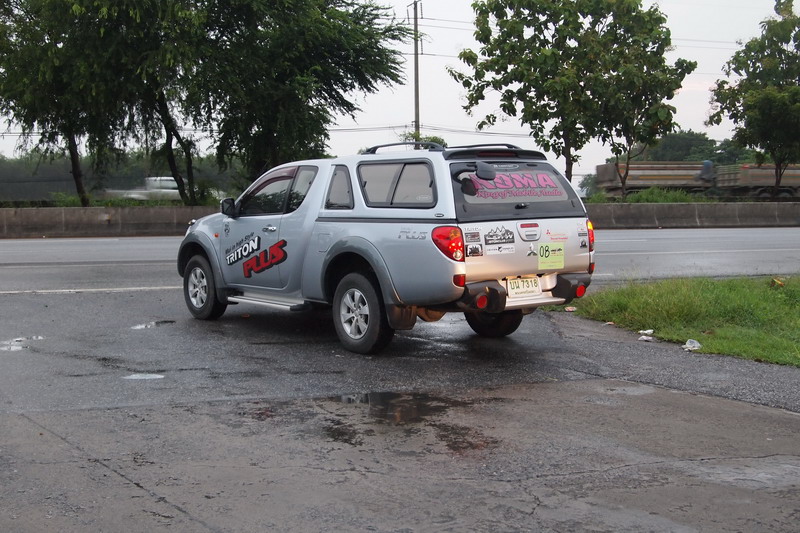 ชื่อ:  P9290105-1.jpg
ครั้ง: 2054
ขนาด:  177.4 กิโลไบต์