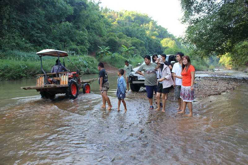 ชื่อ:  IMG_6907_resize.JPG
ครั้ง: 161
ขนาด:  253.0 กิโลไบต์