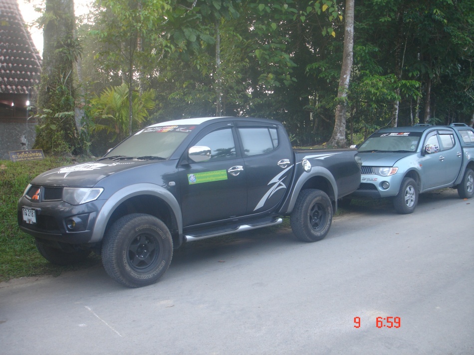 ชื่อ:  DSC01128.jpg
ครั้ง: 581
ขนาด:  244.1 กิโลไบต์