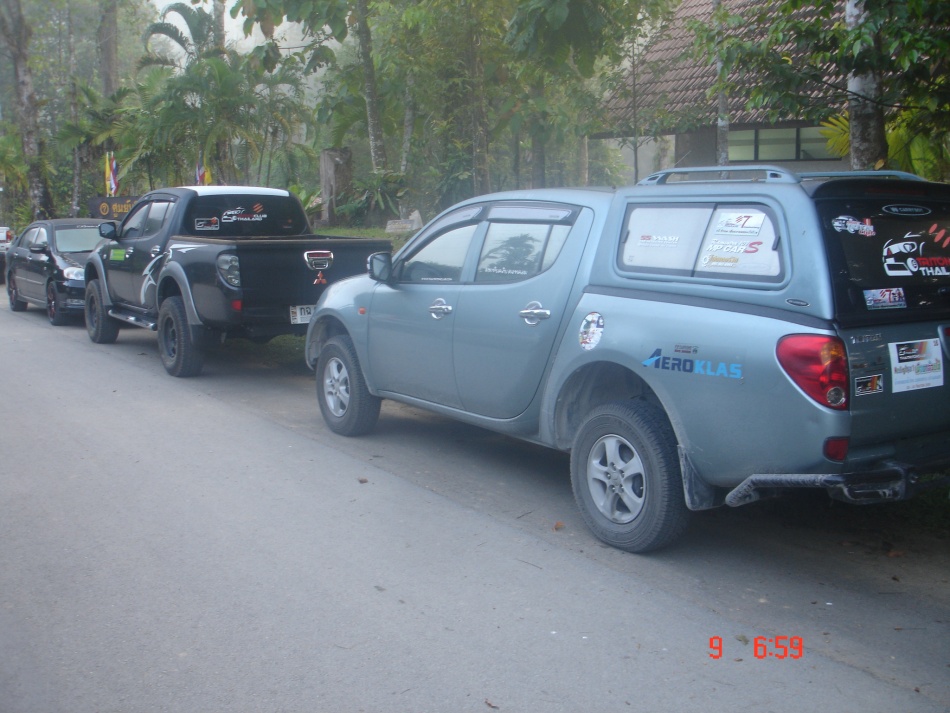 ชื่อ:  DSC01129.jpg
ครั้ง: 604
ขนาด:  218.6 กิโลไบต์