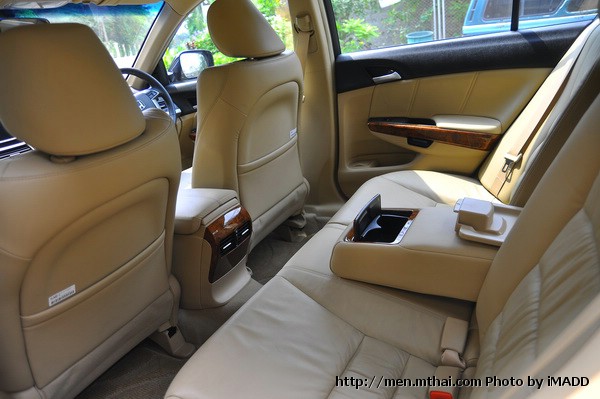ชื่อ:  accord_43.jpg
ครั้ง: 1238
ขนาด:  97.5 กิโลไบต์