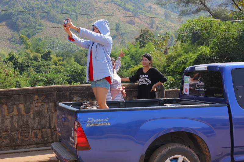 ชื่อ:  IMG_7079_resize.JPG
ครั้ง: 137
ขนาด:  213.9 กิโลไบต์