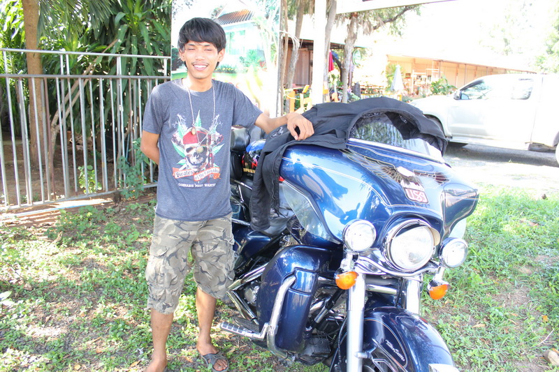 ชื่อ:  IMG_7127_resize.JPG
ครั้ง: 133
ขนาด:  276.7 กิโลไบต์