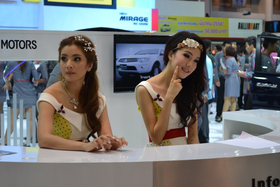 ชื่อ:  DSC_0449.jpg
ครั้ง: 621
ขนาด:  159.9 กิโลไบต์