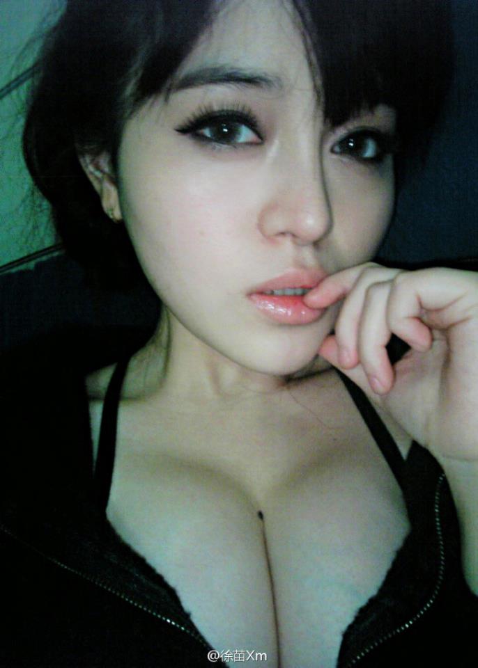 ชื่อ:  66241_462353127136937_1225887015_n.jpg
ครั้ง: 567
ขนาด:  50.7 กิโลไบต์