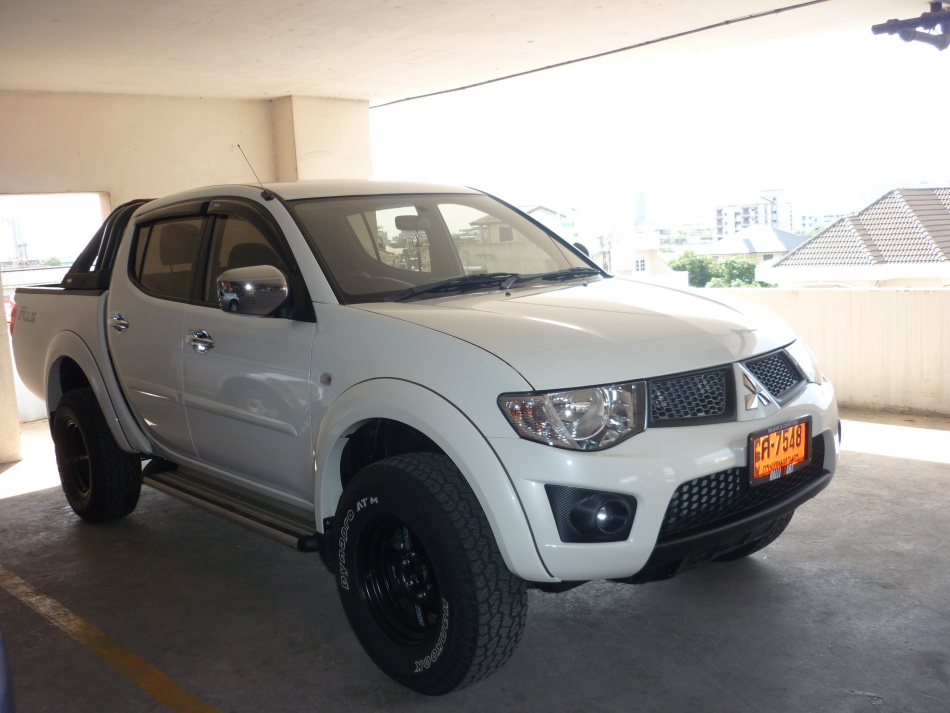 ชื่อ:  P1060677.jpg
ครั้ง: 239
ขนาด:  169.4 กิโลไบต์
