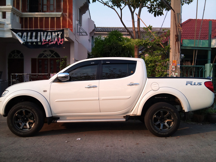 ชื่อ:  DSC01097.JPG
ครั้ง: 2502
ขนาด:  339.6 กิโลไบต์