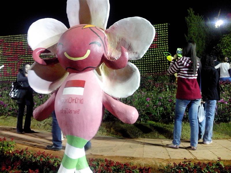 ชื่อ:  IMG_20121230_192816 (Medium).jpg
ครั้ง: 415
ขนาด:  94.7 กิโลไบต์