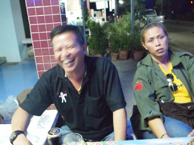 ชื่อ:  PC292997 (640x480).jpg
ครั้ง: 467
ขนาด:  213.4 กิโลไบต์