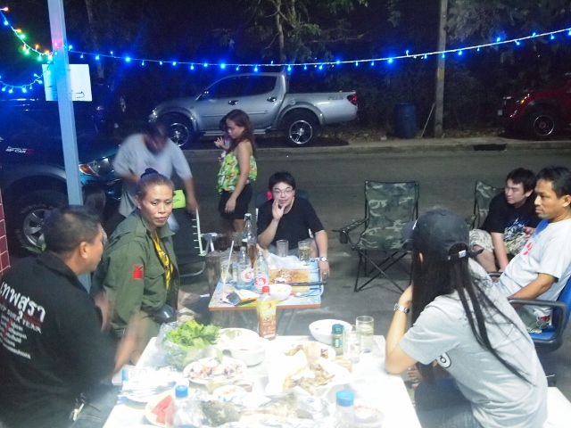 ชื่อ:  PC293030 (640x480).jpg
ครั้ง: 251
ขนาด:  235.5 กิโลไบต์