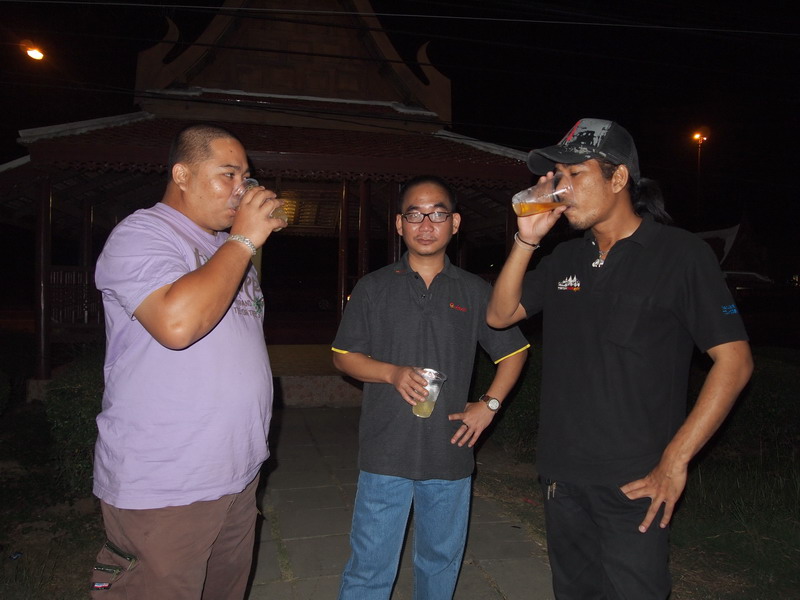 ชื่อ:  P1121739_resize.jpg
ครั้ง: 640
ขนาด:  112.9 กิโลไบต์