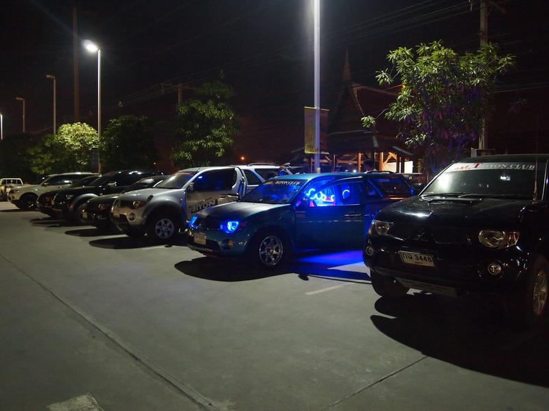 ชื่อ:  P1121744_resize.JPG
ครั้ง: 612
ขนาด:  132.6 กิโลไบต์
