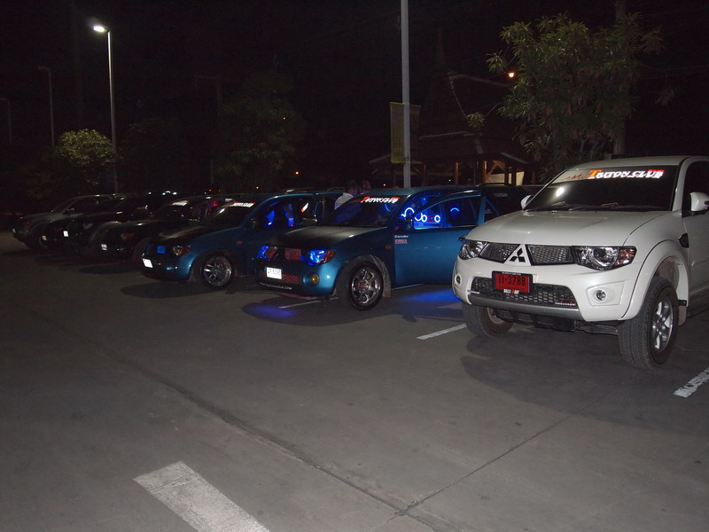 ชื่อ:  P1121760_resize.jpg
ครั้ง: 616
ขนาด:  112.8 กิโลไบต์